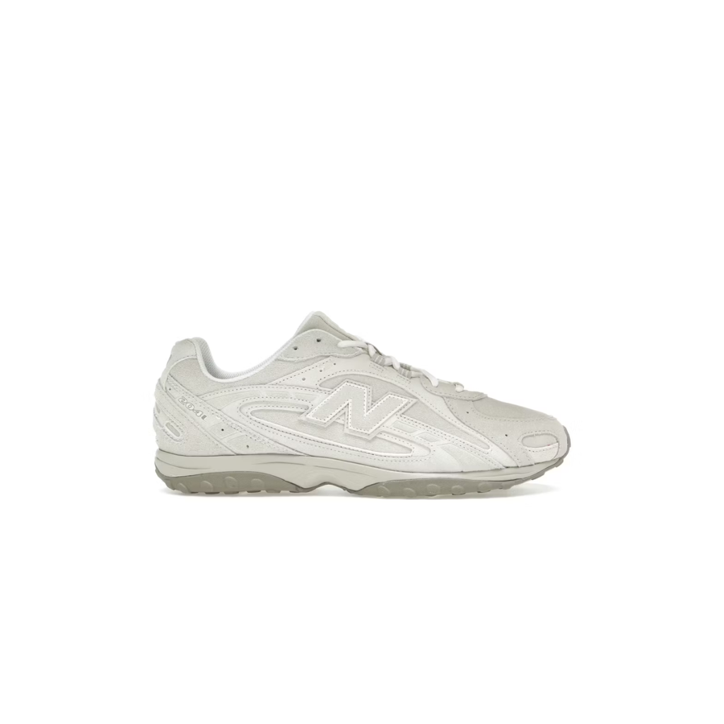 New Balance 204L